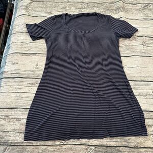 Lululemon Striped Black/Purple and Gray Soft Scoopneck Tee Size ~6